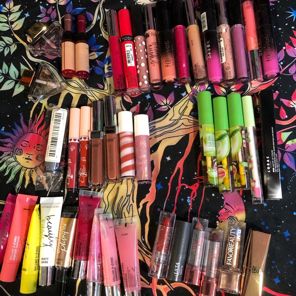 43 Lippies